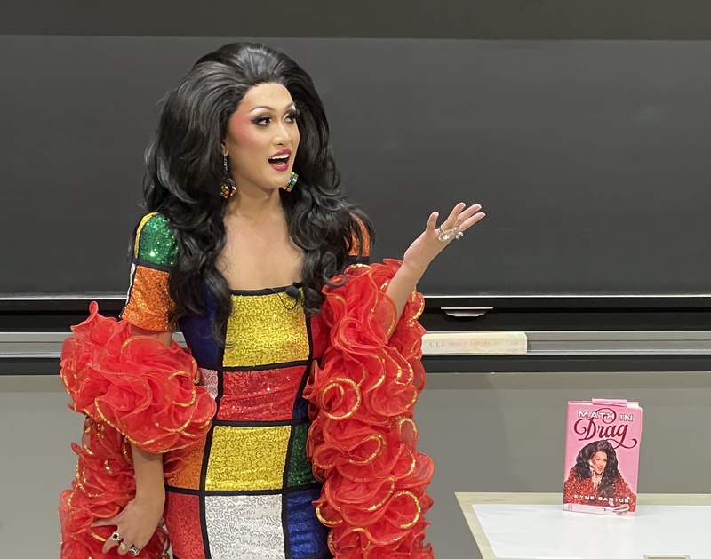 10673 IMG 3142 Kyne Santos, author of Math in Drag, speaks at MIT | The Tech