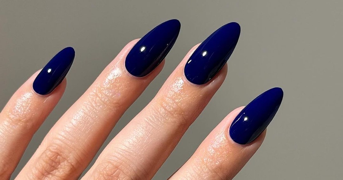 454394286 18246641359301955 6515609298022541924 n 12 Winter 2025 Nail Polish Color Trends To Swoon Over