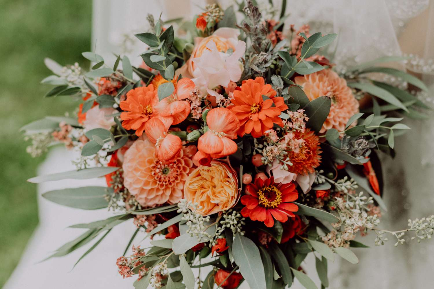 brides minted color of the year GettyImages 2167241468 1bc5fe6479cc4c97beb5a7f64dbbe097 Brides + Minted Just Announced the 2025 Wedding Color of the Year—and Now We're Dreaming of a Romantic Italian Getaway